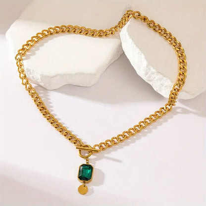 Bulky Link Emerald Pendant Necklace | Gold