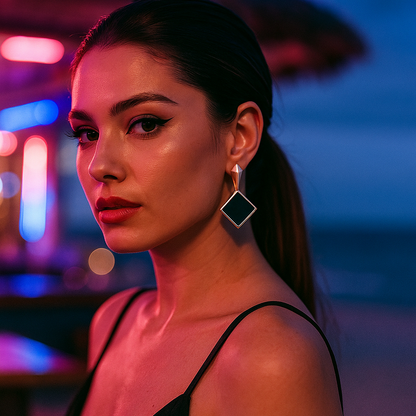 Keto | Ohrringe mit rechteckigen schwarzen Edelsteinen