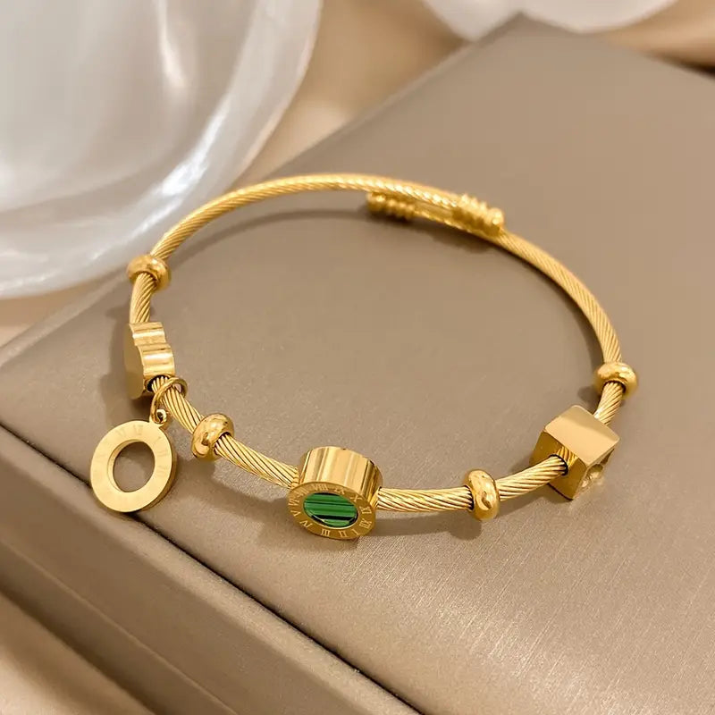 Emerald Rousseau Bracelet | Gold