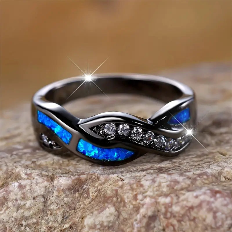 Thessia Lunara Ring | Weißgold