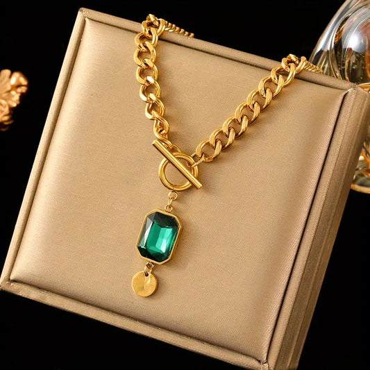 Bulky Link Emerald Pendant Necklace | Gold