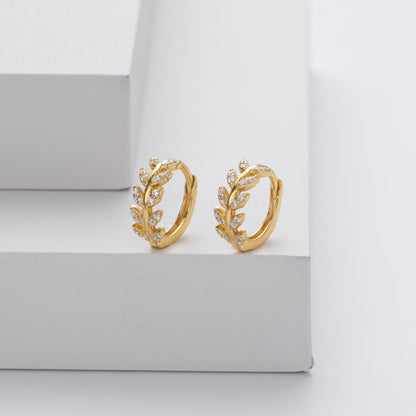 Latasha - Stilvolle Silberohrringe