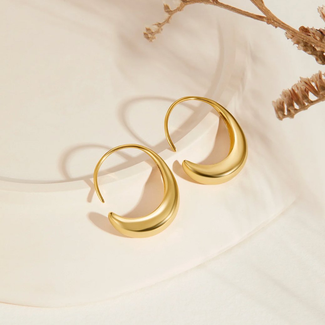 Cina - Teardrop Hoop Earrings