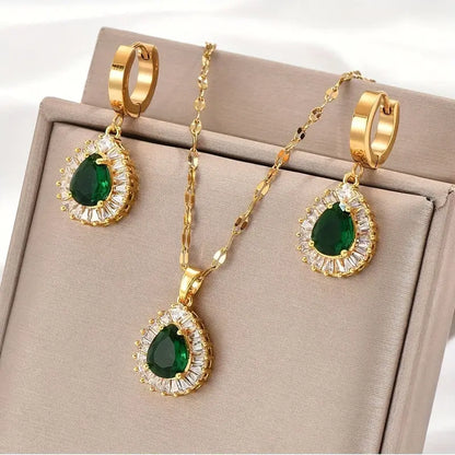 Rhea Lysandra Jewelry Set | Gold