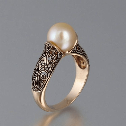 Retro Pearl Gull Ring