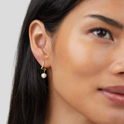 Tam Pearl Ripple Earrings